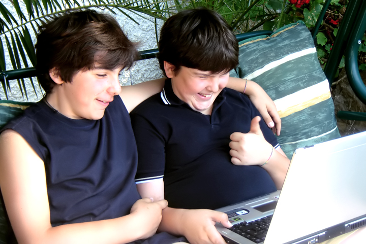 Teenage Waistband: Diabetes Rx May Fight Fat