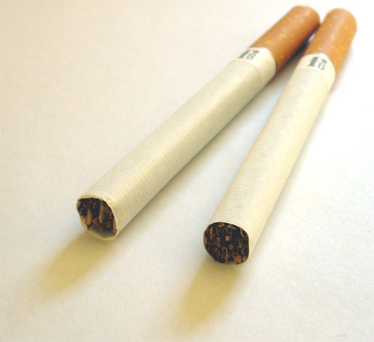 Women Who Smoke Experience More Chronic Pain