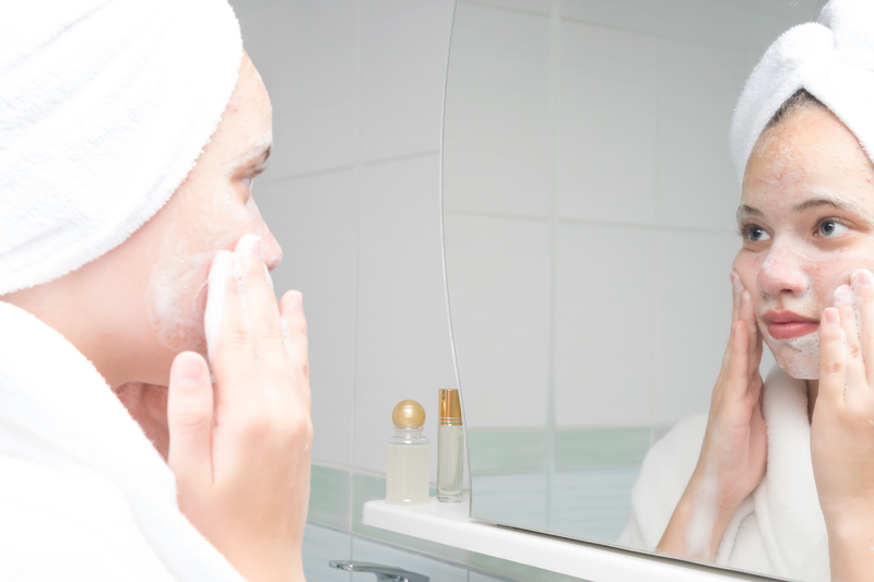 Common Acne Medication Now Available as a Foam