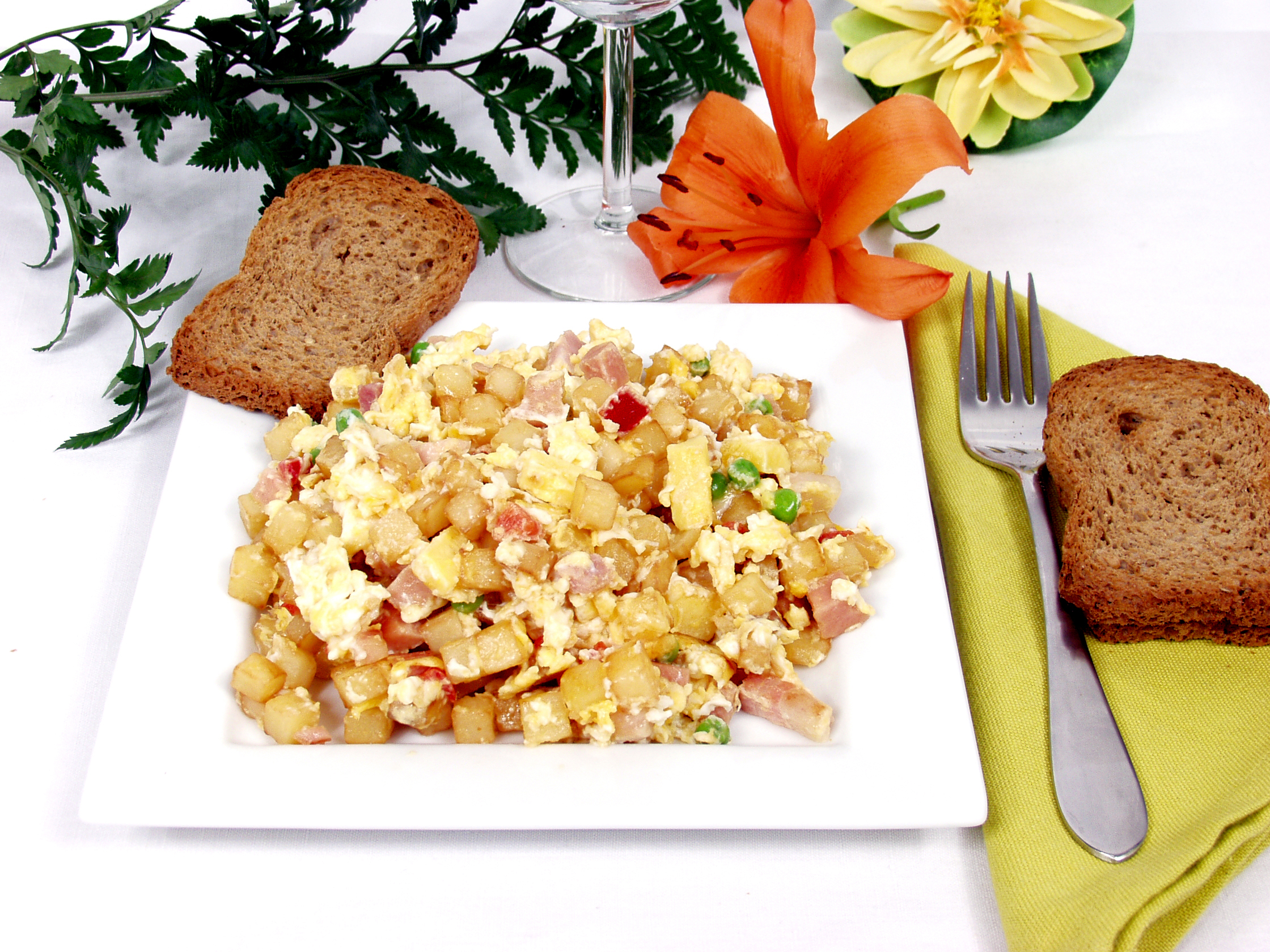 Eat More Protein to Eat Less Overall