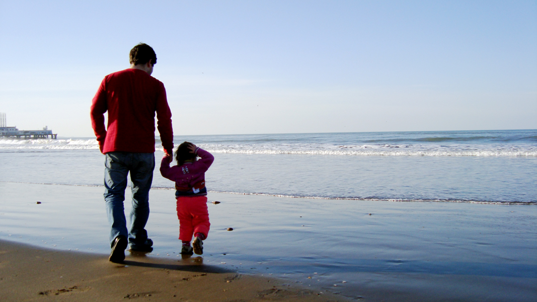 Dads Pass “Trust Hormone” to Kids