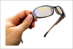 Glasses May Reduce Light-Triggered Migraines