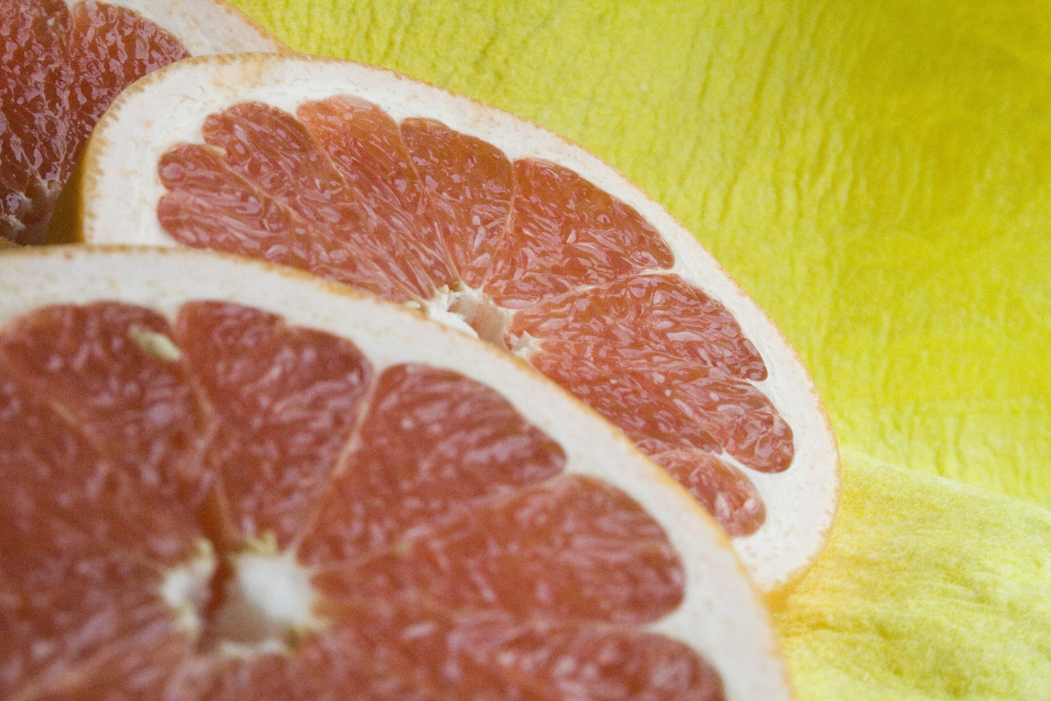 Grapefruit Juice Lowers Cancer Drug Dosage