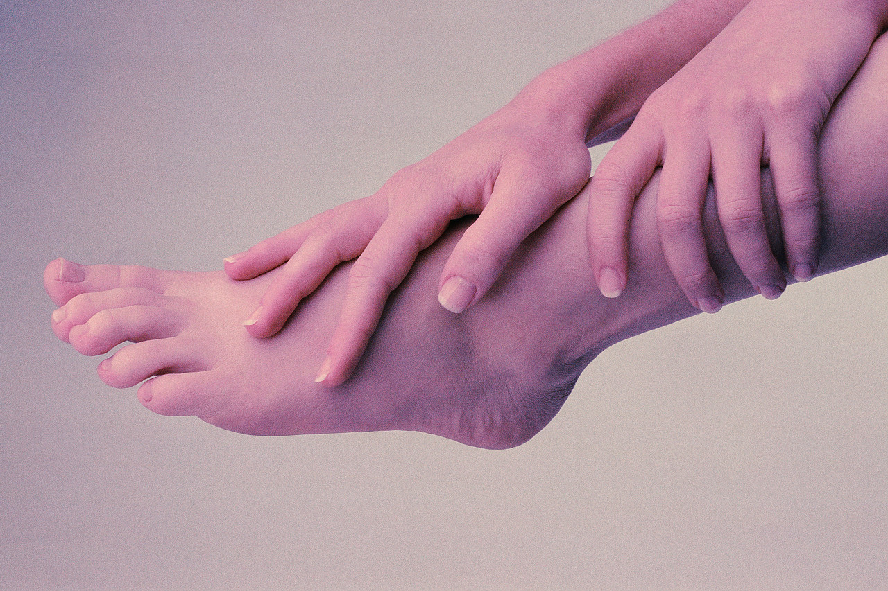 Hand, Foot Massages Provide Consolation for the Bereaved