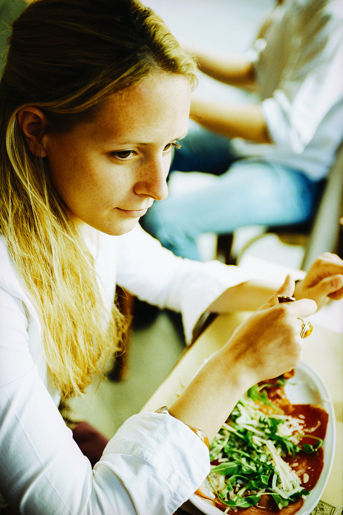 Researchers Explore Diabetes' Link to Eating Disorders