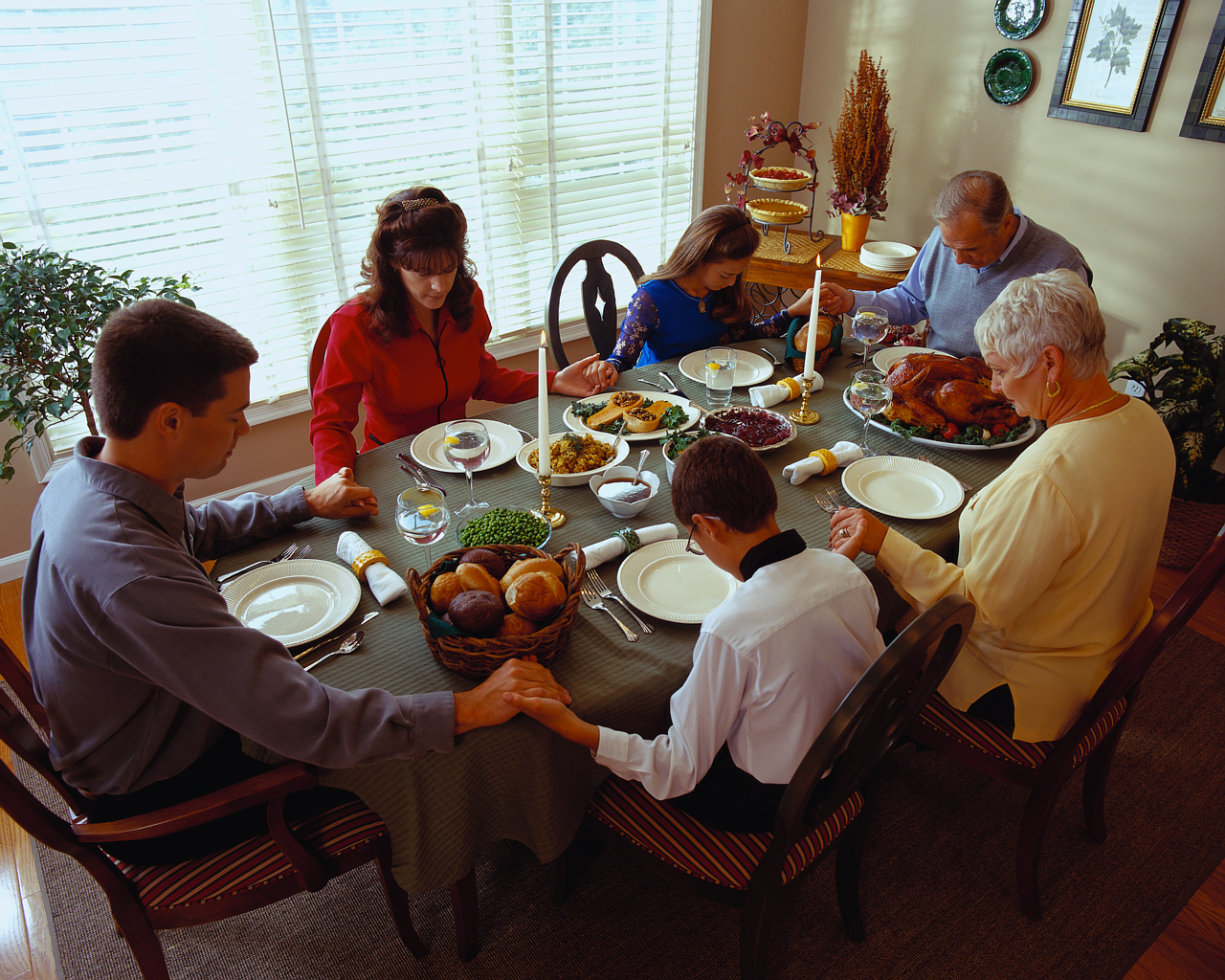 Give Yourself the Gift of Holiday Health