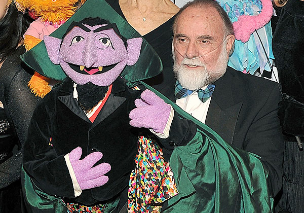 Beloved Sesame Street Puppeteer Dies