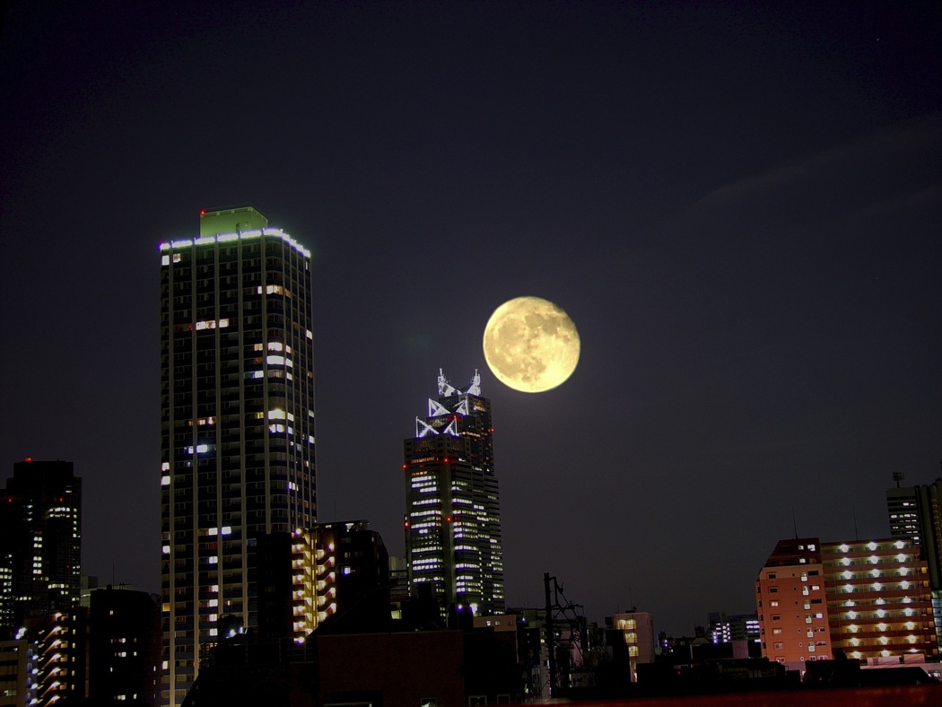 Full Moon Madness