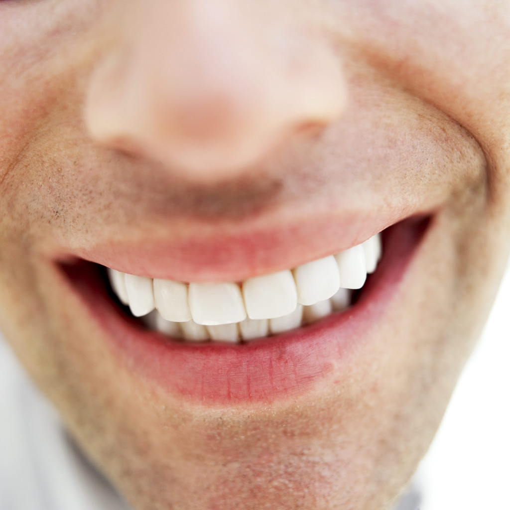 Smoking Away a Healthy Smile