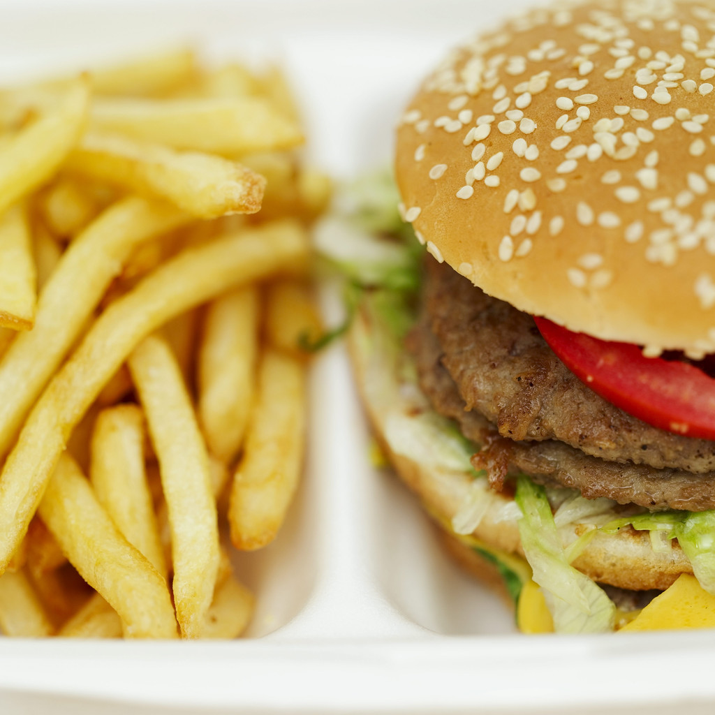 We're Starting to Eat Less Fast Food
