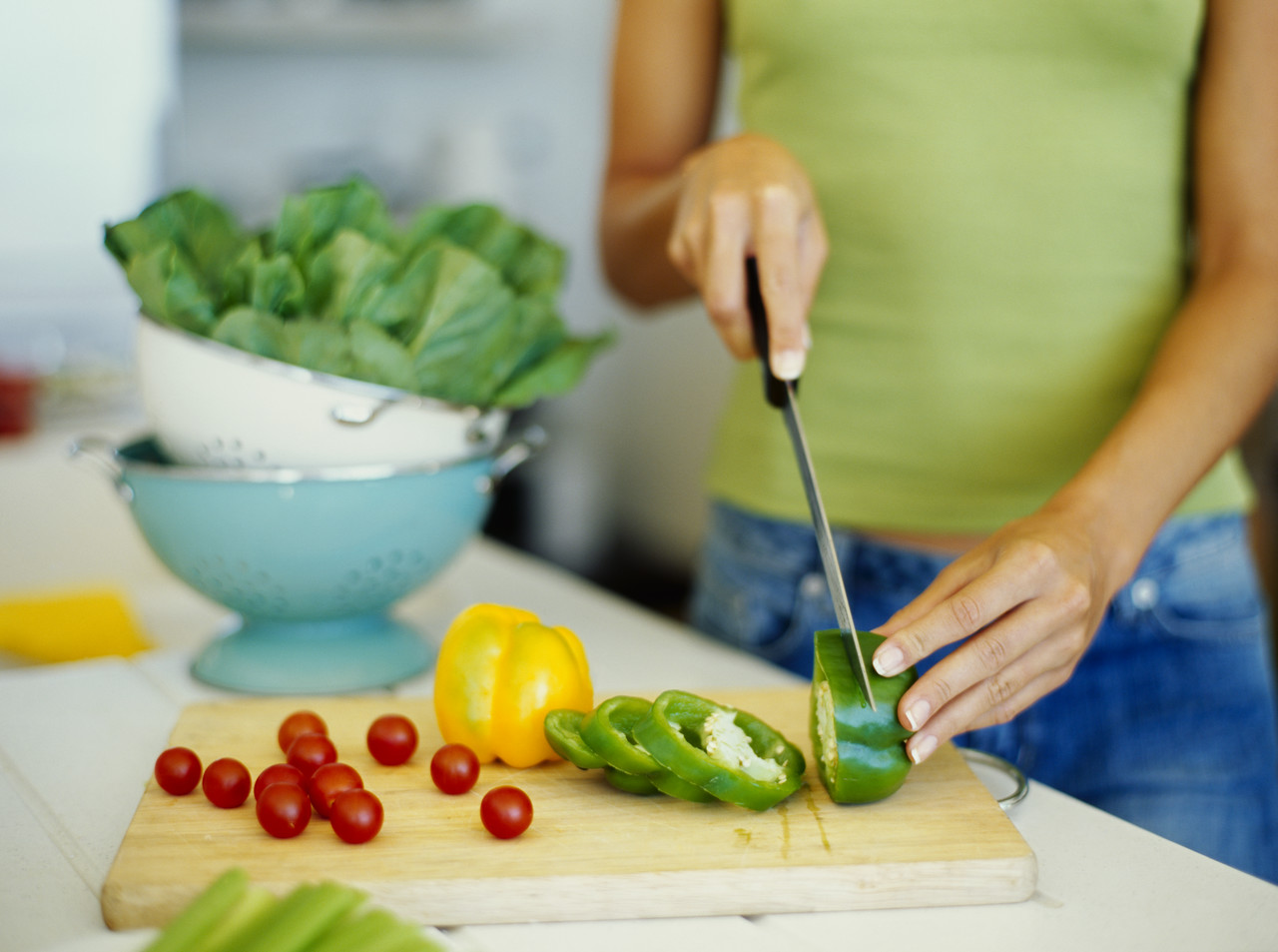Veggie Eaters Live Longer, Study Says