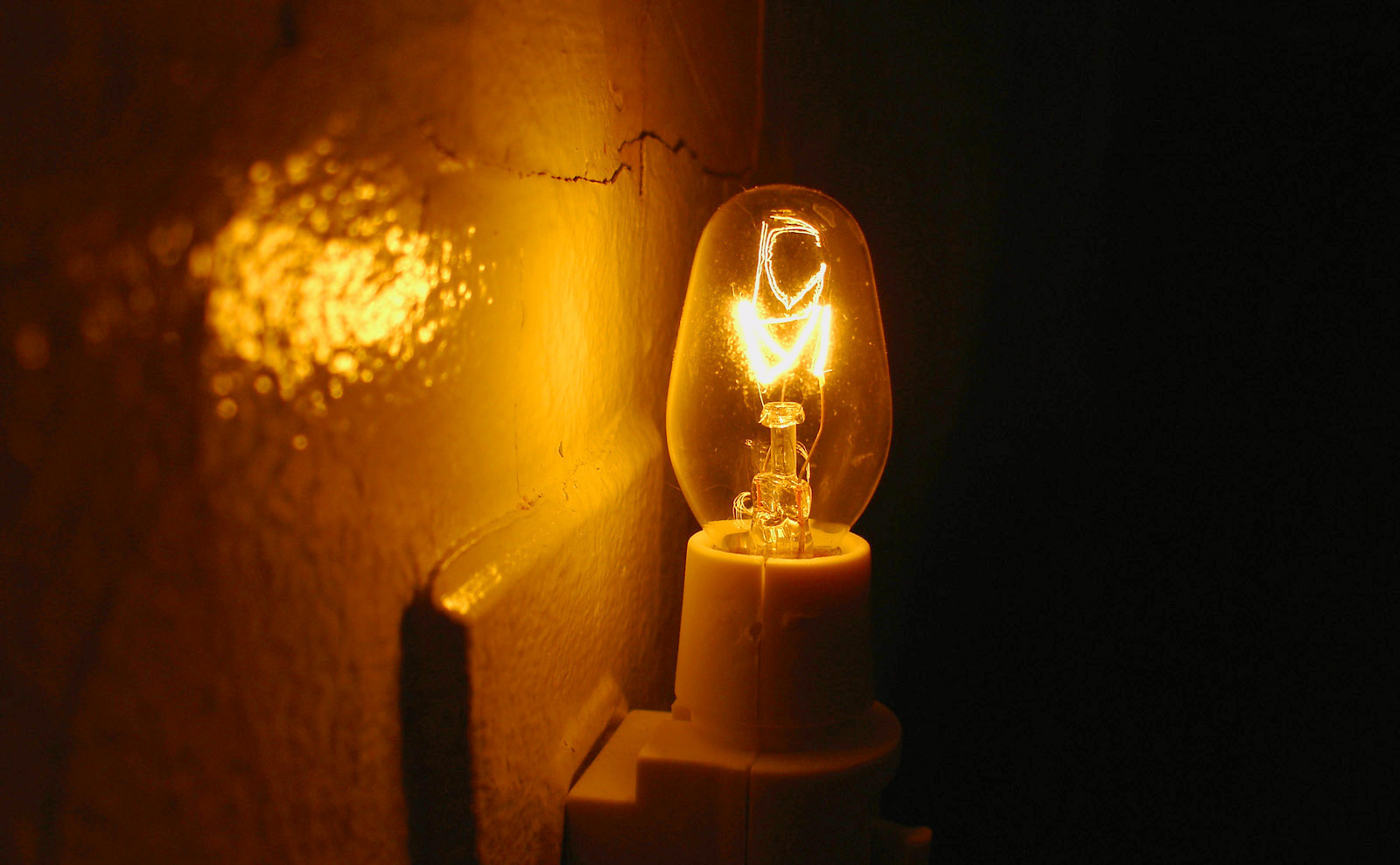 Turn Off the Night Light to Feel Better?