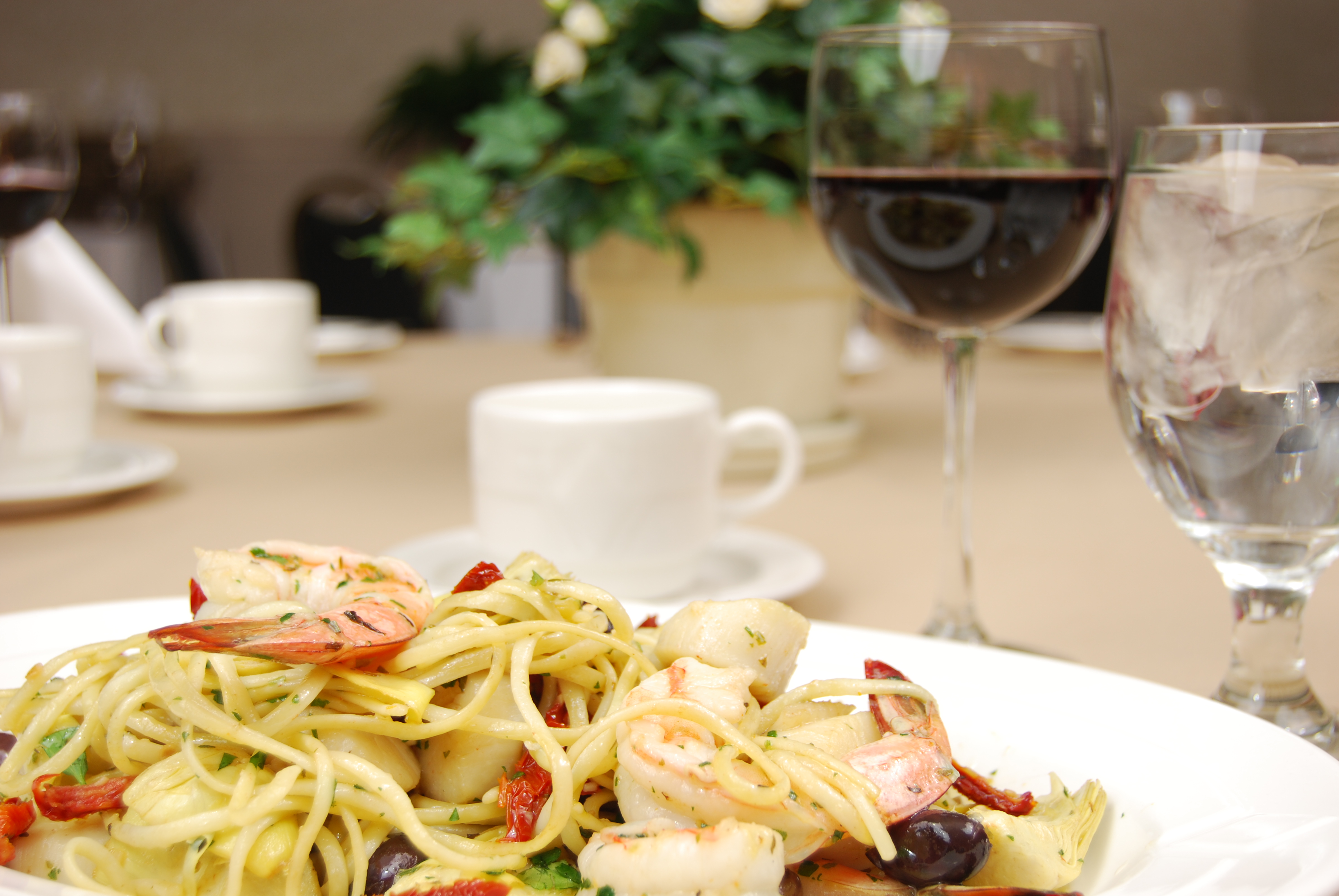 Eat Mindfully at Your Favorite Haunts