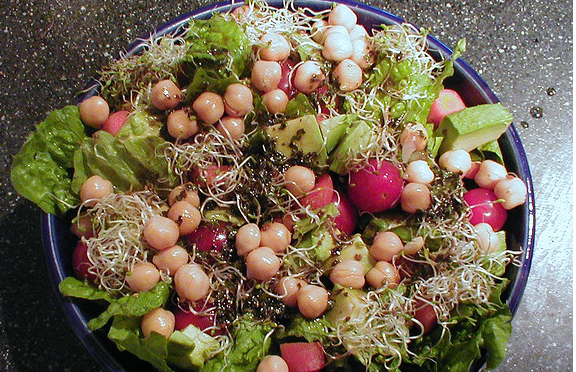 Raw Sprouts: Are They Safe to Eat? 