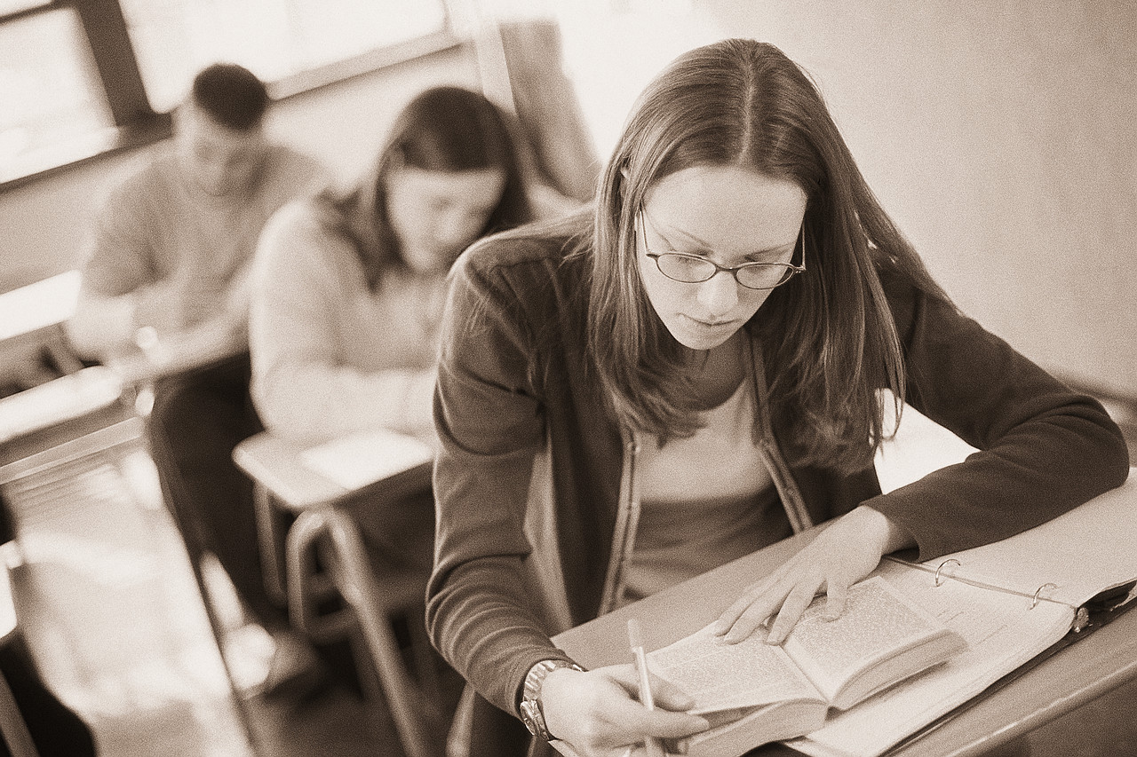 Teen Fibromyalgia Can Become an Adult Problem