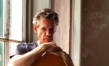 Country Music Star Randy Travis has Brain Surgery for Stroke